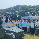 Rais Syuriah PCNU Kabupaten Kediri, KH. Nasir Badrus (kanan depan), bersama Ketua PCNU Kabupaten Kediri, KH. Muhammad Ma