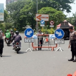 Titik lokasi pemeriksaan di Bundaran Waru yang kemarin sempat mengalami penumpukan kendaraan. foto: ist.