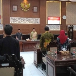 DPRD Kota Probolinggo saat menggelar rapat koordinasi pemberantasan korupsi.