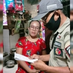 Petugas Badan Pengawas Pemilu (Bawaslu) Jawa Timur sedang melakukan supervisi dan monitoring.