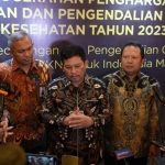 Direktur Utama BPJS Kesehatan, Ghufron Mukti, saat memberikan keterangan pers.