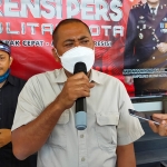 AKP Momon Suwito, Kasatreskrim Polres Blitar Kota.