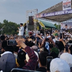 Capres Anies Baswedan berkampanye di hadapan ribuan warga Pamekasan.