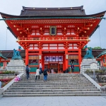 Kuil Fushimi Inarim, salah satu ikon Kota Kyoto di Jepang.