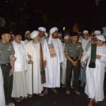 Para tokoh agama foto bersama dengan Danrem 083/Baladhika Jaya, Kolonel Inf Bagus Suryadi Tayo.