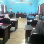 Suasana pertemuan para guru dengan Dinas Pendidikan Kota Kediri, Selasa (10/1).