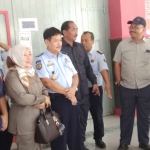 Rombongan Komisi A DPRD Lamongan saat sidak di Lapas.