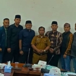 Guru PPPK paruh waktu usai audiensi dengan DPRD Sampang