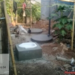 Bantuan jamban yang diberikan kepada masyarakat secara gratis.