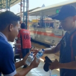 Pemberian service recovery kepada penumpang yang mengalami keterlambatan KA Kertanegara