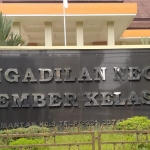 Kantor Pengadilan Negeri (PN) Jember Kelas I A tutup sementara lantaran beberapa pegawainya terkonfirmasi positif Covid-19. (foto: ist)