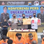 Kapolresta Sidoarjo Kombes Pol. Kusumo Wahyu Bintoro dalam keterangan pers di Mapolresta Sidoarjo, Jumat (30/7/2021) pagi. (foto: ist)