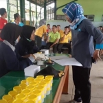 Kegiatan tes urine di Dinas PUPR Pacitan.