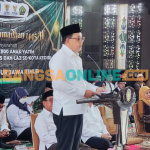 Pj Gubernur Jawa Timur, Adhy Karyono saat memberi sambutan (foto: Muji Harjita)