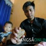 Ponari si dukun cilik yang kini beranjal dewasa. Foto : Rony.S/bangsaonline