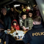Para pengungsi Ukraina mengalami perlakukan tak menyenangkan yang dilakukan pria tak bertanggungjawab dengan modus menawarkan bantuan tempat tinggal. Foto: asia finacial/ sindonews.com