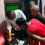 Olah TKP penemuan jenazah di Desa Sukorejo, Kecamatan Buduran, Sidoarjo.