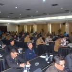 Para pejabat Pemkab Gresik ketika ikuti assesment.
foto: syuhud/ BANGSAONLINE