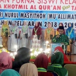 Suasana pelepasan purna siswi MTs, MA, Khatmil Quran dan Tahfidz yang diadakan Yayasan Nurul Masithah, di Pondok Asri, Lumajang, Rabu (1/5/2019).