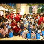 Hotel Wyndham menggelar Lighting Christmas Tree.