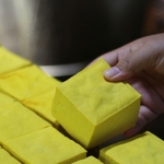 Tahu kuning, produk unggulan khas Kota Kediri. Foto: Ist