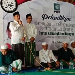 ?Paslon Mantap saat memberikan sambutan. Foto: bahri/BANGSAONLINE.com