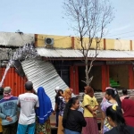 Api melalap pasar tradisional milik Desa Tunggulrejo, Kecamatan Singgahan, Kabupaten Tuban.