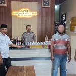 Barang bukti ratusan miras yang diamankan di Mapolsek Brondong