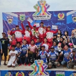 Tim Cabang Olahraga bermotor yang berhasil marih medali emas pertama. (Ist)