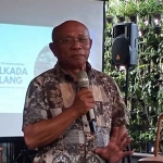 Ketua Lapolda, Geogre Da Silva, saat memaparkan hasil survei Pilwali Malang untuk Pilkada 2024.