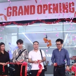 Peresmian showroom Yadea di Kota Malang.
