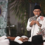 Wali Kota Malang saat sambutan di acara Kota Malang Berdzikir di halaman Balai Kota, Senin (21/10). 