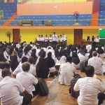 Pengarahan dari Dinas Pendidikan Pasuraun soal penggunaan dana BOS.