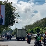 Salah satu baliho Puan Maharani yang terpasang di pinggir jalan kawasan Gedangan, Sidoarjo. foto: ist.