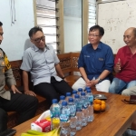 Kapolres Kediri AKBP Bimo Ariyanto saat berdiskusi dengan jajaran pengurus PWI Kediri (dok. ist)