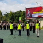 Kapolresta Banyuwangi, Kombes Pol. Arman Asmara Syarifuddin, S.I.K., saat me-launching Komunitas Peduli Penegak Disiplin Covid-19. (foto: ist).