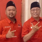 Wakil Sekretaris bersama Ketua DPC PDIP Gresik. Foto: Ist