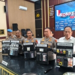 Polres Blitar Kota saat menggelar konferensi pers pengungkapan jaringan peredaran narkoba lintas wilayah