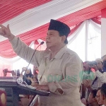 Capres nomor urut 02 Prabowo Subianto saat sampaikan orasi politik. foto: SYUHUD/ BANGSAONLINE