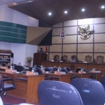 Suasana sidang paripurna pengesahan 3 Raperda Non APBD.