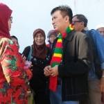 Azasi Hasan sebelum berangkat ke Pulau Masalembu. Foto: Faisal/BANGSAONLINE