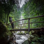 Air Terjun Dolo merupakan salah satu destinasi wisata yang paling hits dan populer di Kediri.