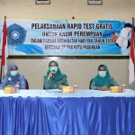 Pembukaan pelaksanaan rapid test gratis di RSUD Dr. R. Soedarsono, Kamis (17/12/2020).