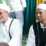 Habib Abdul Qadir Bin Zen Al-Jufri (kiri) bersama Habib Abdullah Baharun, Yaman. foto: dok. pribadi