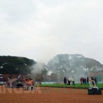 Lampu penerangan Stadion Brawijaya banyak yang mati. foto: ARIF K/ BANGSAONLINE