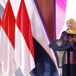 Gubernur Jawa Timur, Khofifah Indar Parawansa.