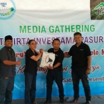 Pabrik AQUA pandaan menggelar media gathering.
