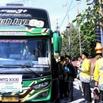 Pelepasan 38 Kafilah MTQ XXXI Jatim 2025 dari Kota Pasuruan.