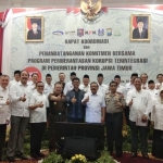Rapat Koordinasi dan Penandatanganan Komitmen Bersama Program Pemberantasan Korupsi Terintegrasi di Pemerintah Provinsi Jawa Timur. foto: YUDI A/ BANGSAONLINE