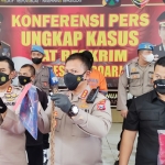 Kapolresta Sidoarjo Kombes Pol Kusumo Wahyu Bintoro saat konferensi pers.